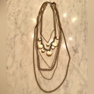 Banana republic gold layered necklace